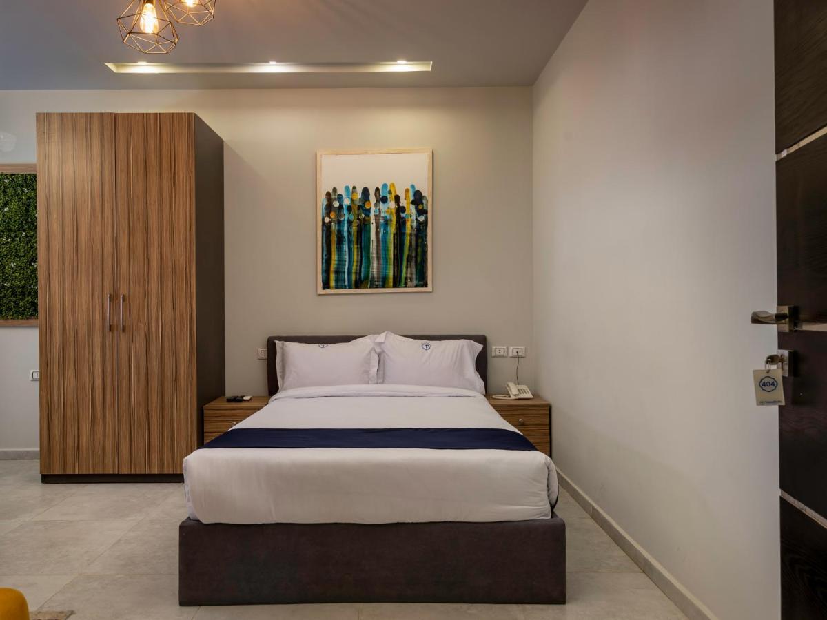 Travelholic Residence Golden Gates Caïro Buitenkant foto