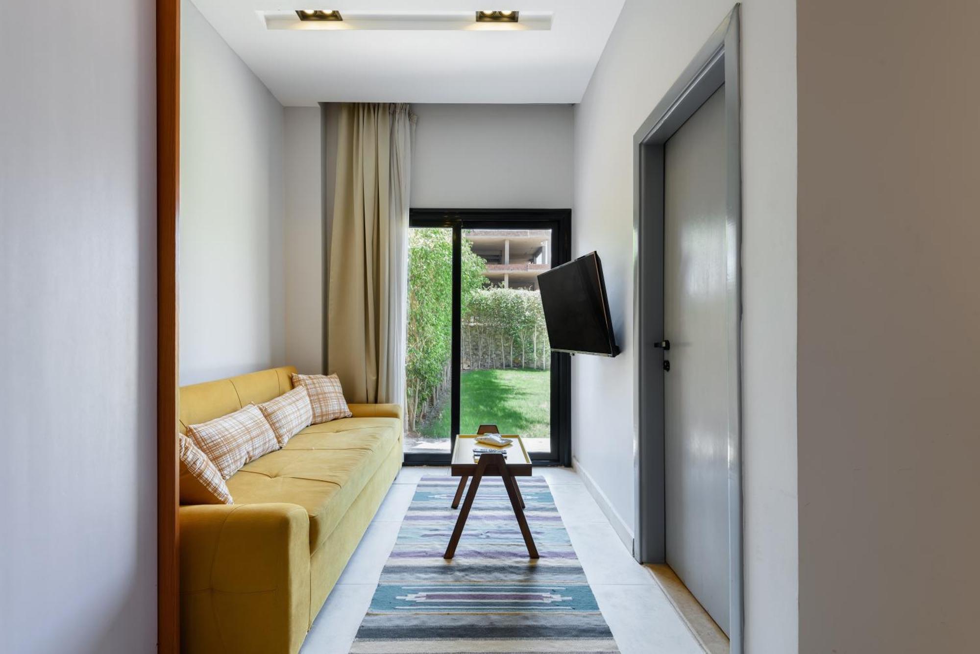 Travelholic Residence Golden Gates Caïro Buitenkant foto